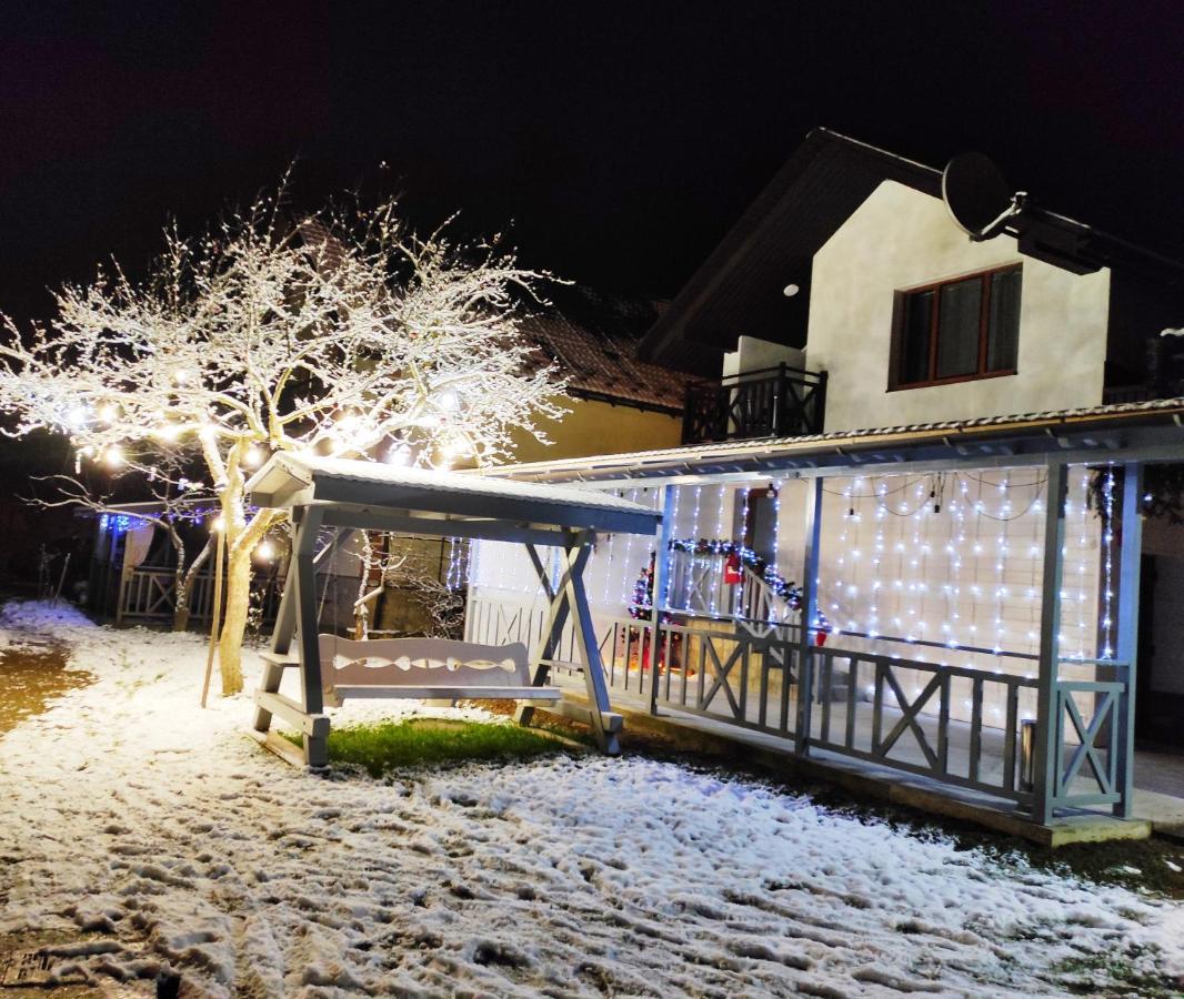 Фенікс Hotell Jaremtje Exteriör bild