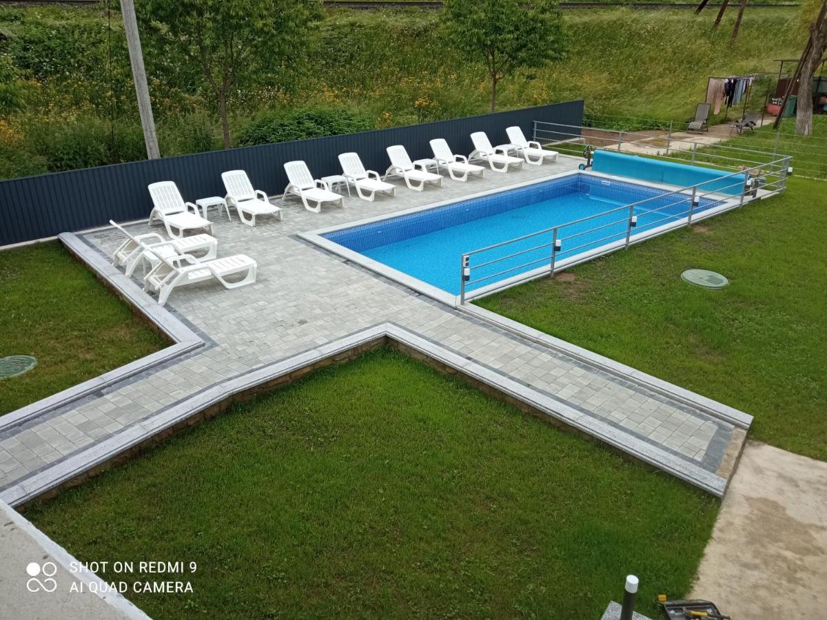Фенікс Hotell Jaremtje Exteriör bild