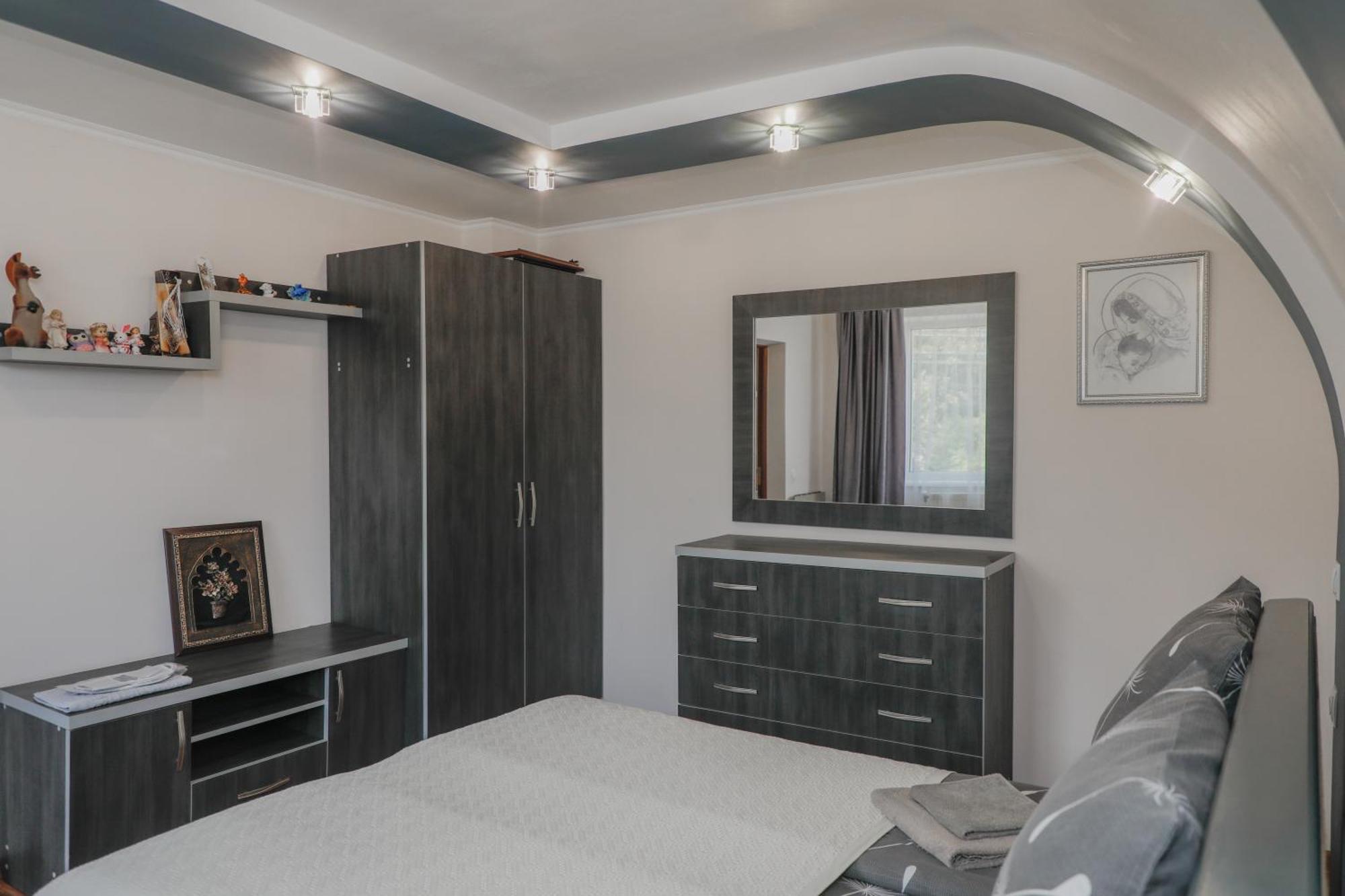Фенікс Hotell Jaremtje Exteriör bild