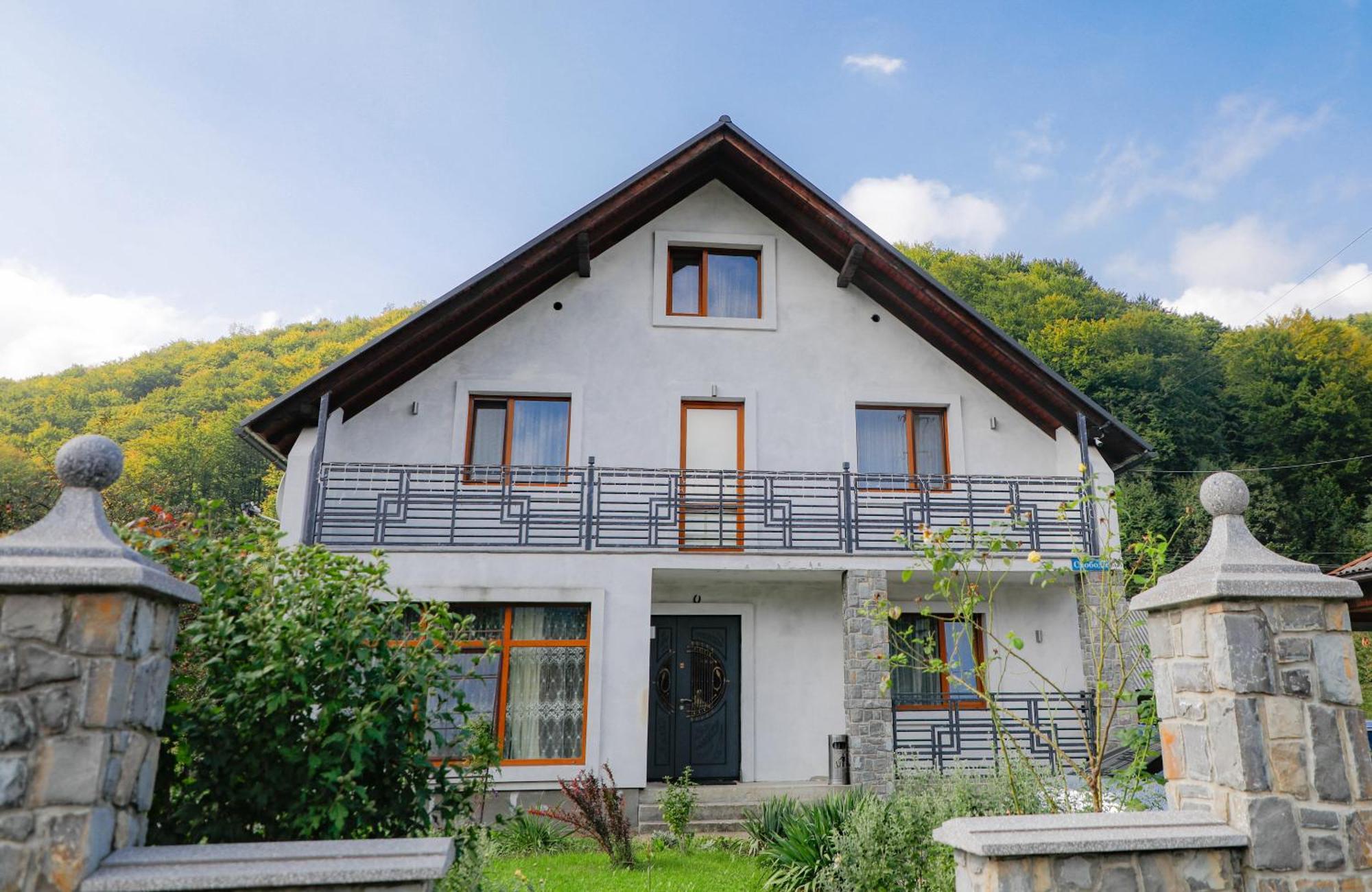 Фенікс Hotell Jaremtje Exteriör bild