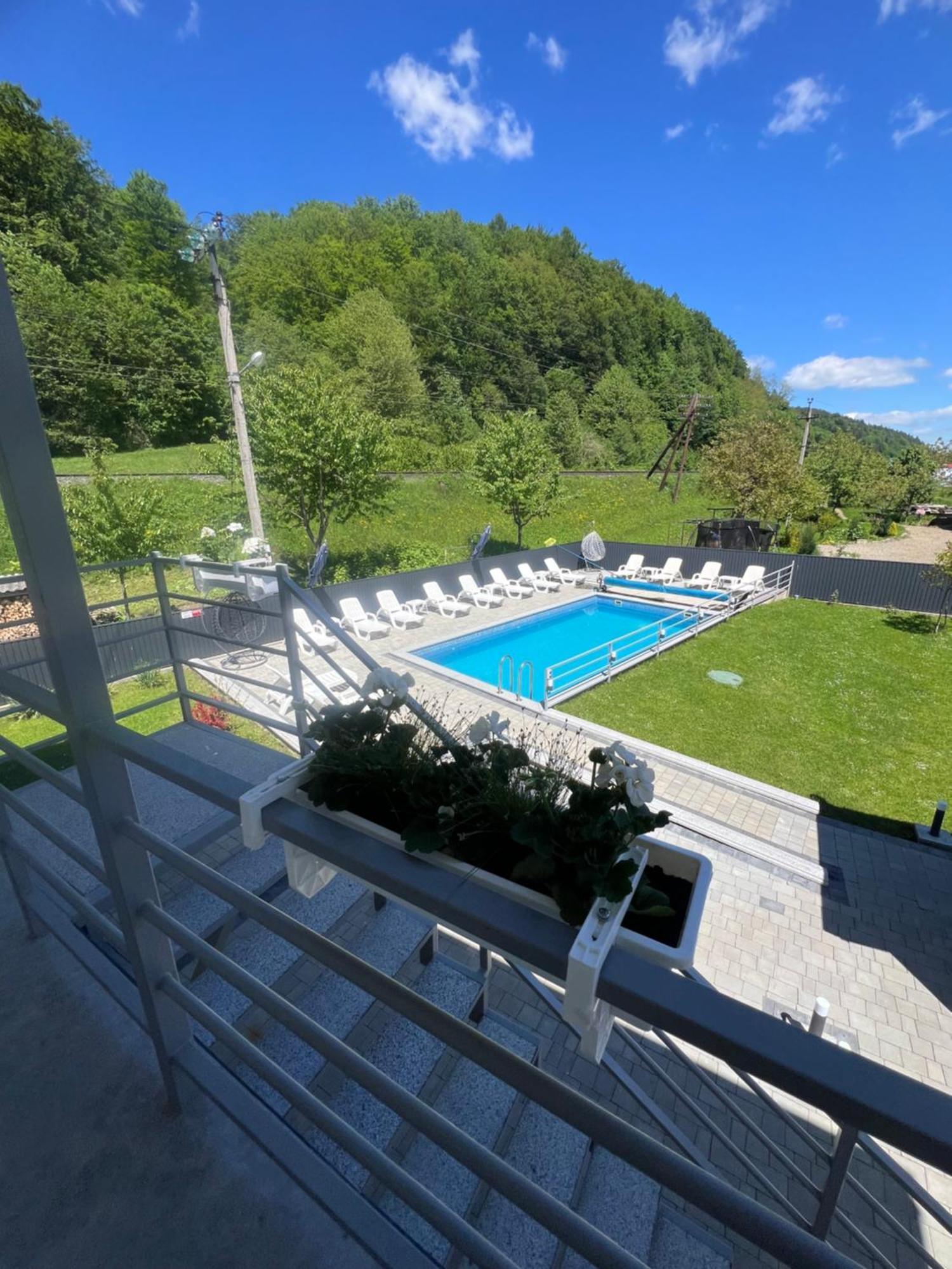 Фенікс Hotell Jaremtje Exteriör bild